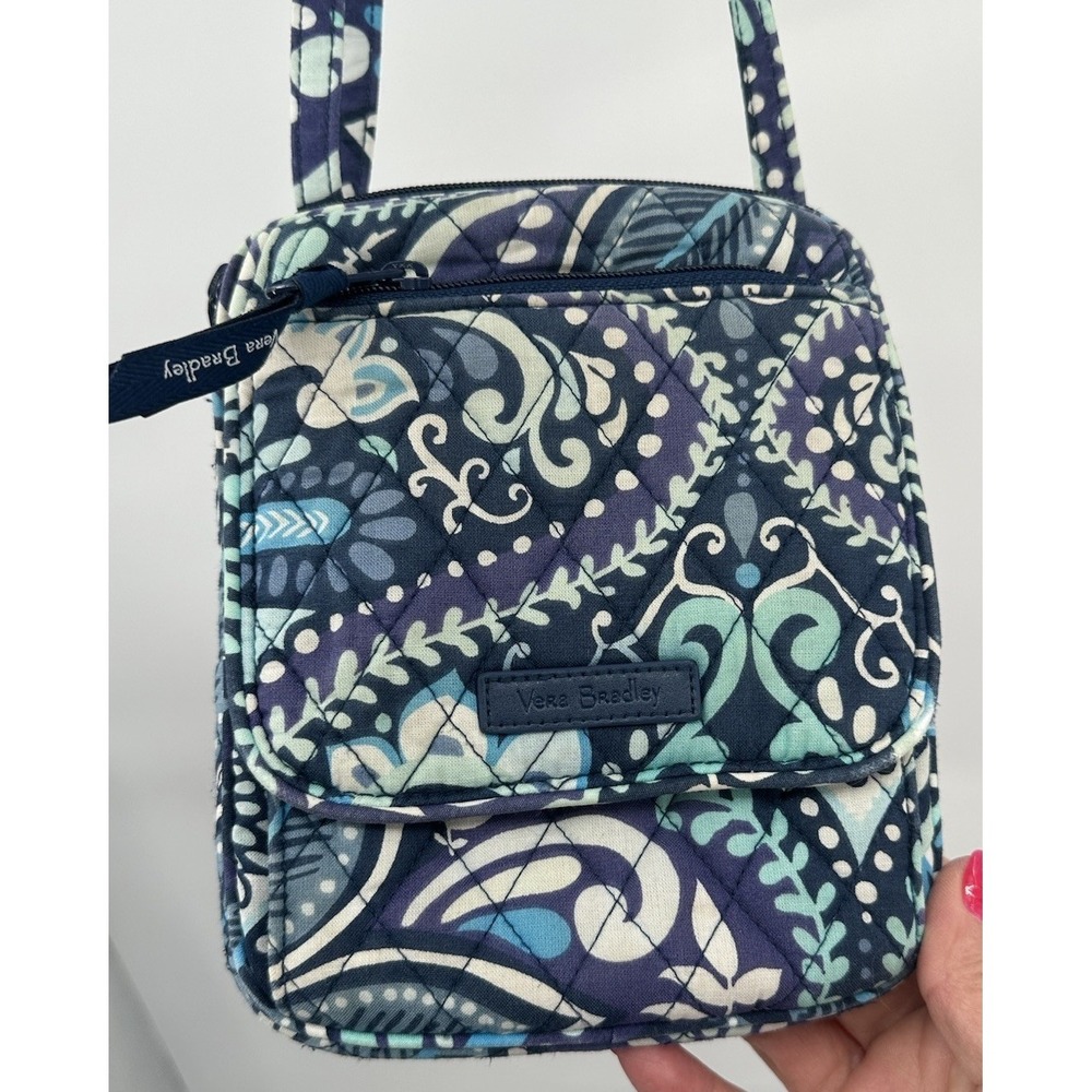 Vera Bradley Mini Hipster Blue Medallion‎ Crossbody Adjustable Purse Pockets